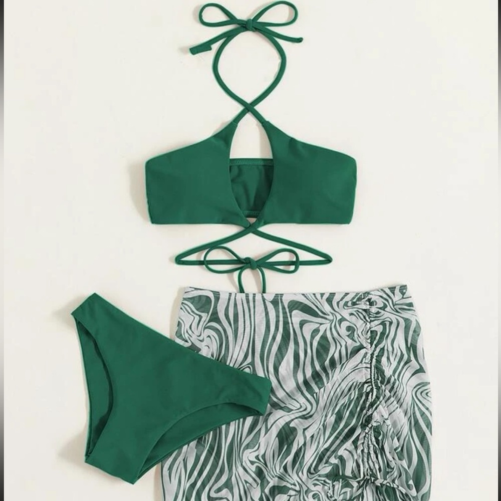 3 Piece Bikini set Fits Small and XS